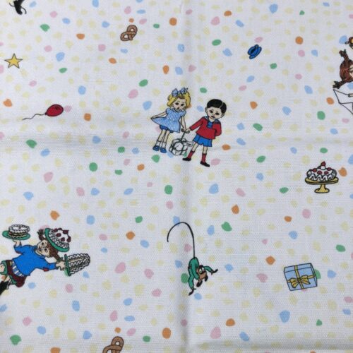 アルビッドソンズの北欧生地「ピッピ 南の海で」ブルーグレー地に泳ぐ子どもやサメ・タコが描かれた綿100%ファブリックとクッション